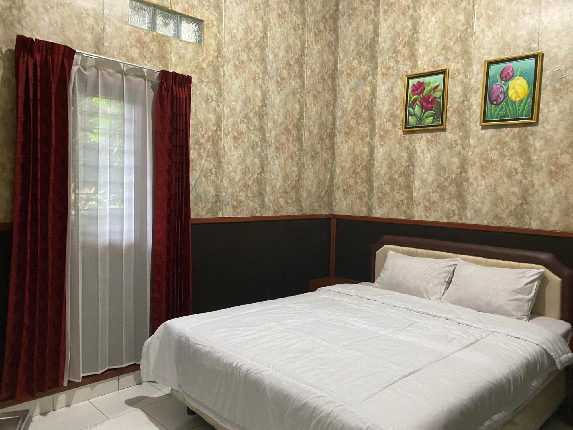 Ada Homestay Магеланг Экстерьер фото