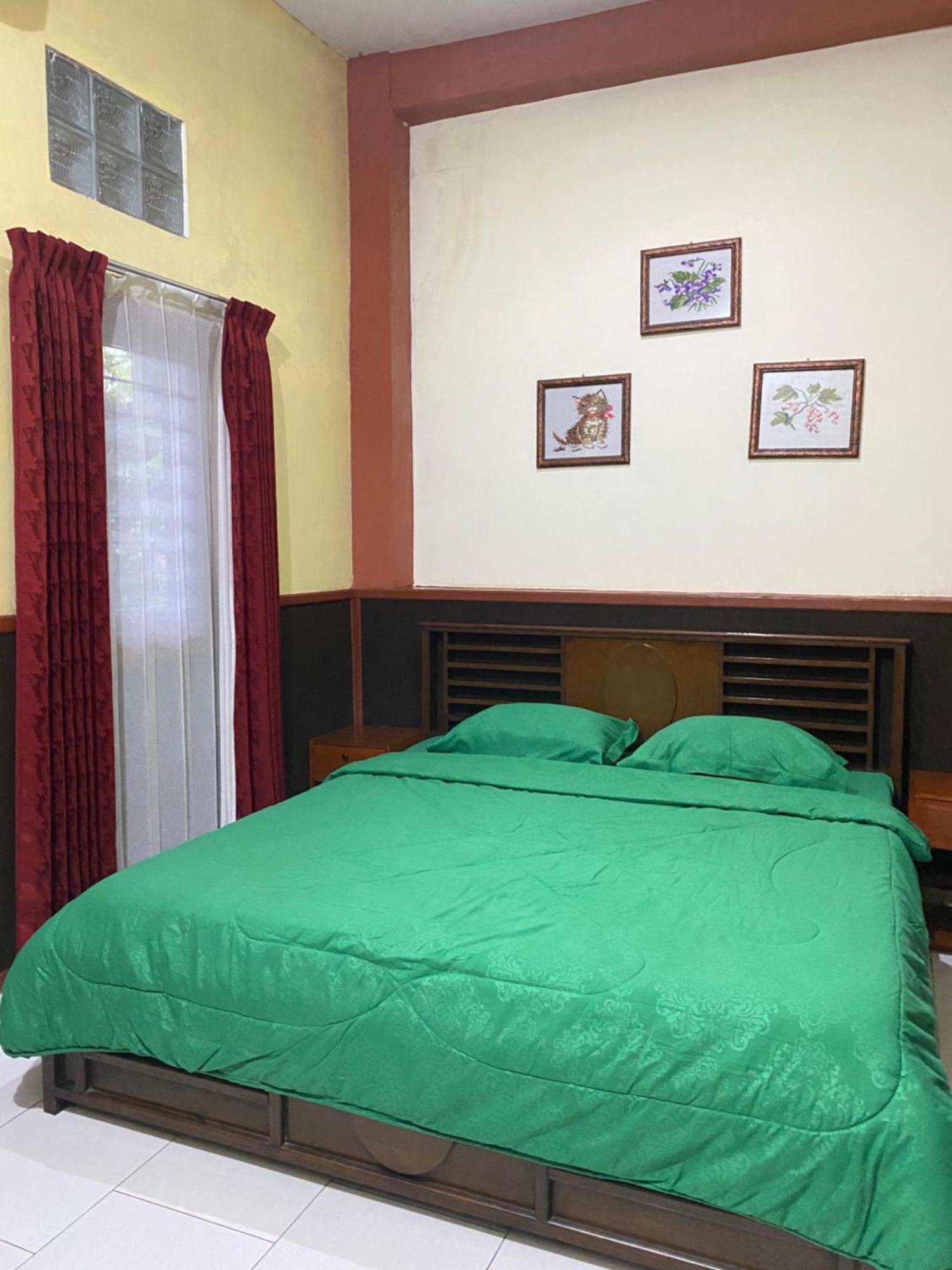 Ada Homestay Магеланг Экстерьер фото