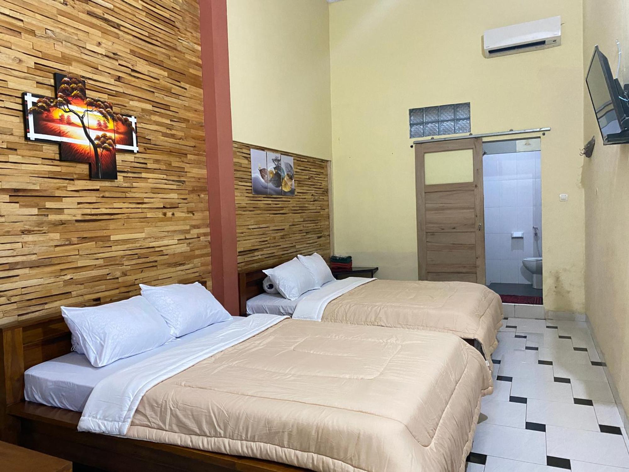 Ada Homestay Магеланг Экстерьер фото