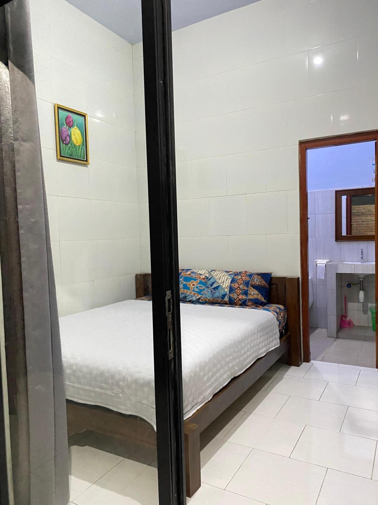 Ada Homestay Магеланг Экстерьер фото