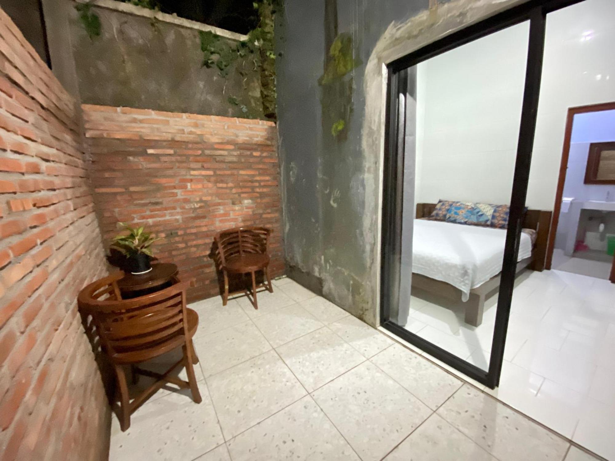 Ada Homestay Магеланг Экстерьер фото