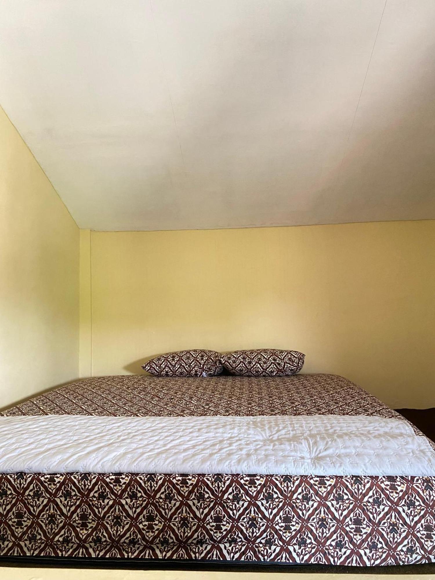 Ada Homestay Магеланг Экстерьер фото