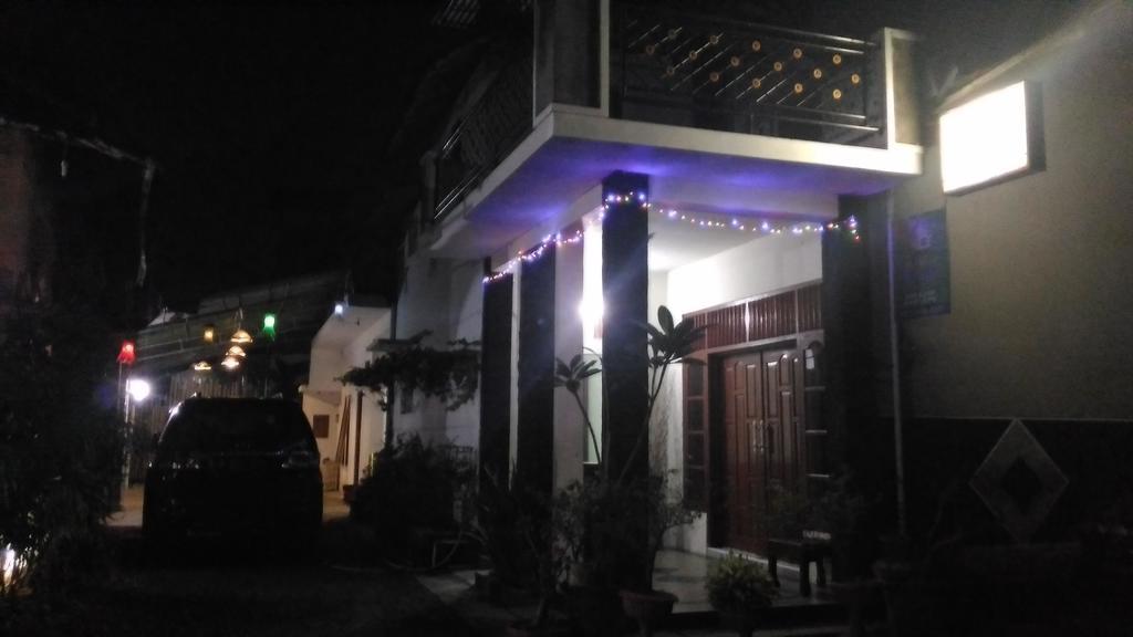 Ada Homestay Магеланг Экстерьер фото