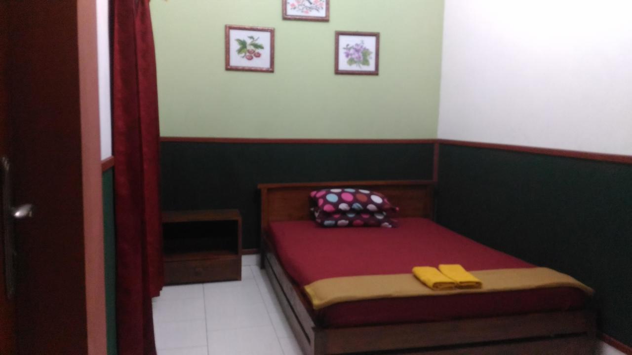 Ada Homestay Магеланг Экстерьер фото