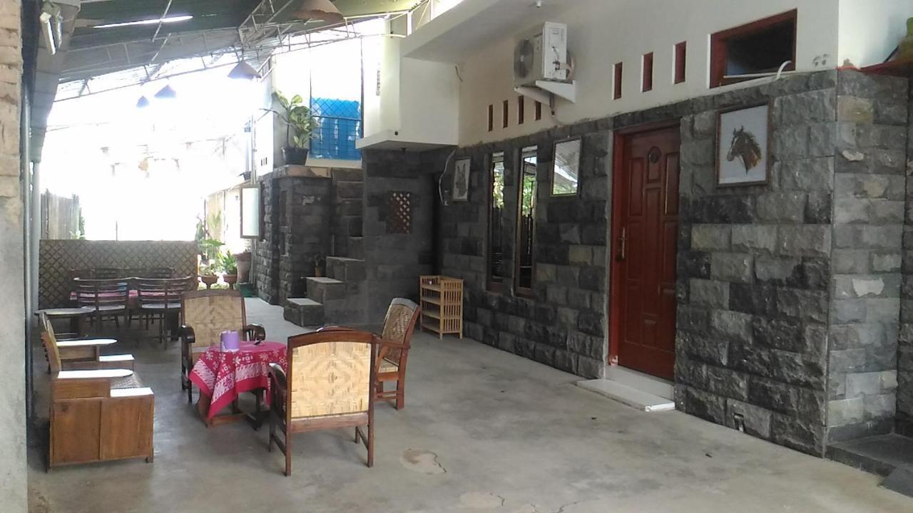 Ada Homestay Магеланг Экстерьер фото